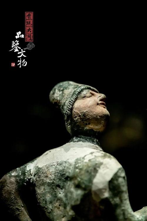 晚上吃瓜配说说,瓜果飘香,畅谈人生百态