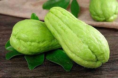 霰粒肿可以吃佛手瓜吗,适宜食用还是需谨慎?